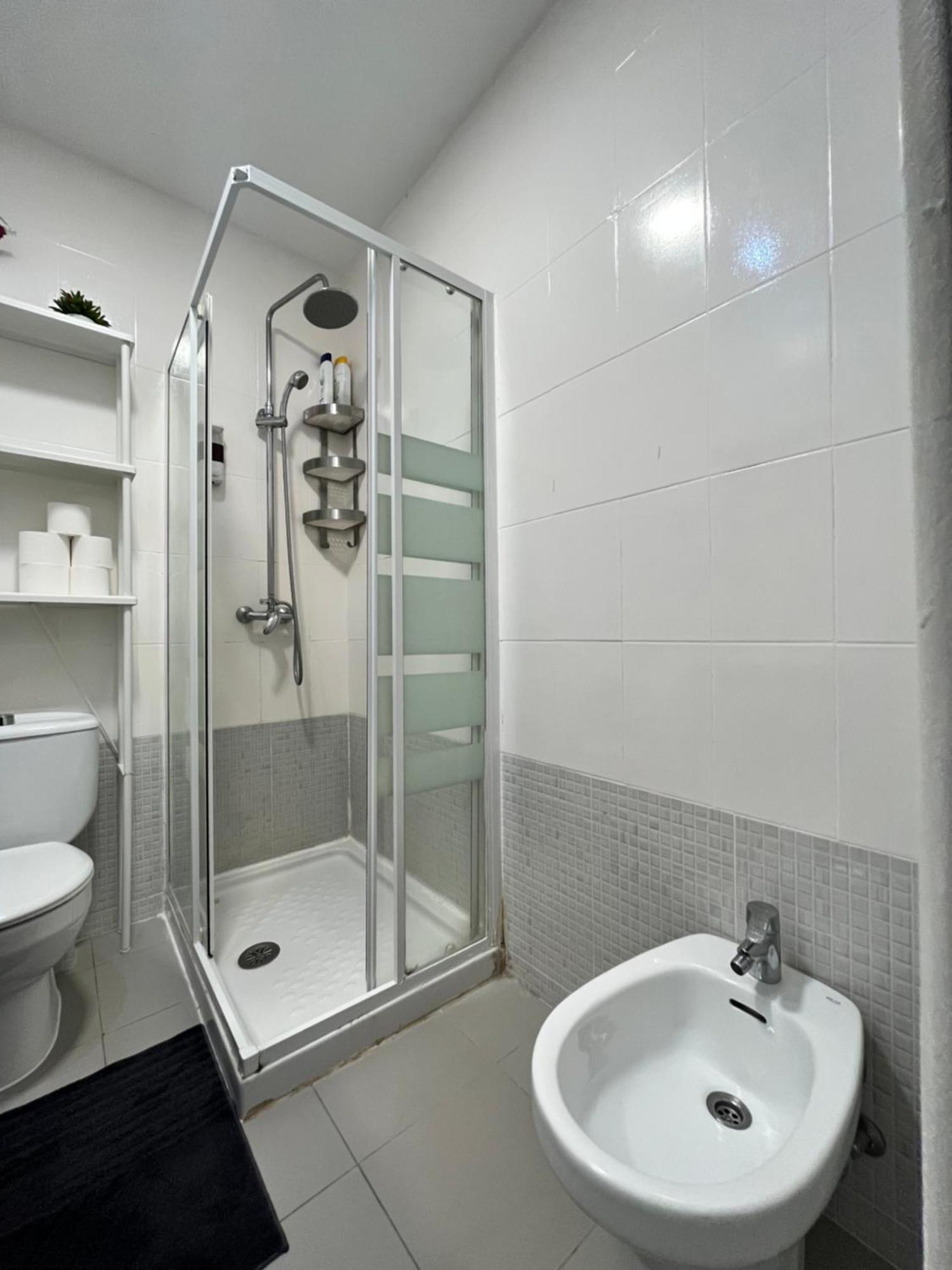 Ile Aina Exterior Nuevo Pena Apartment Madrid Exterior photo